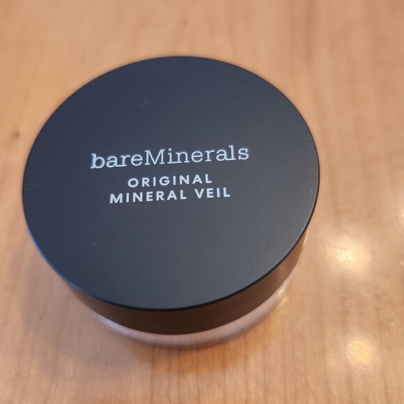 bareMinerals Original Mineral Veil Loose Finishing Powder Sample Travel Size - Picture 6 of 7